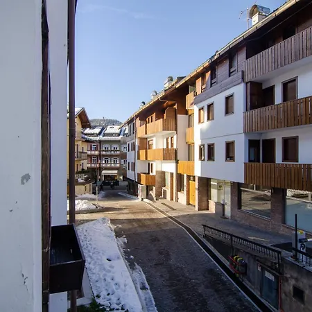 Apartment Sweet Cristallo *